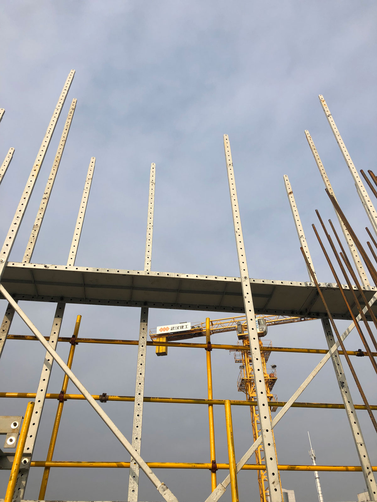 城開經(jīng)開大廈-武漢萬業(yè)建筑工程有限公司