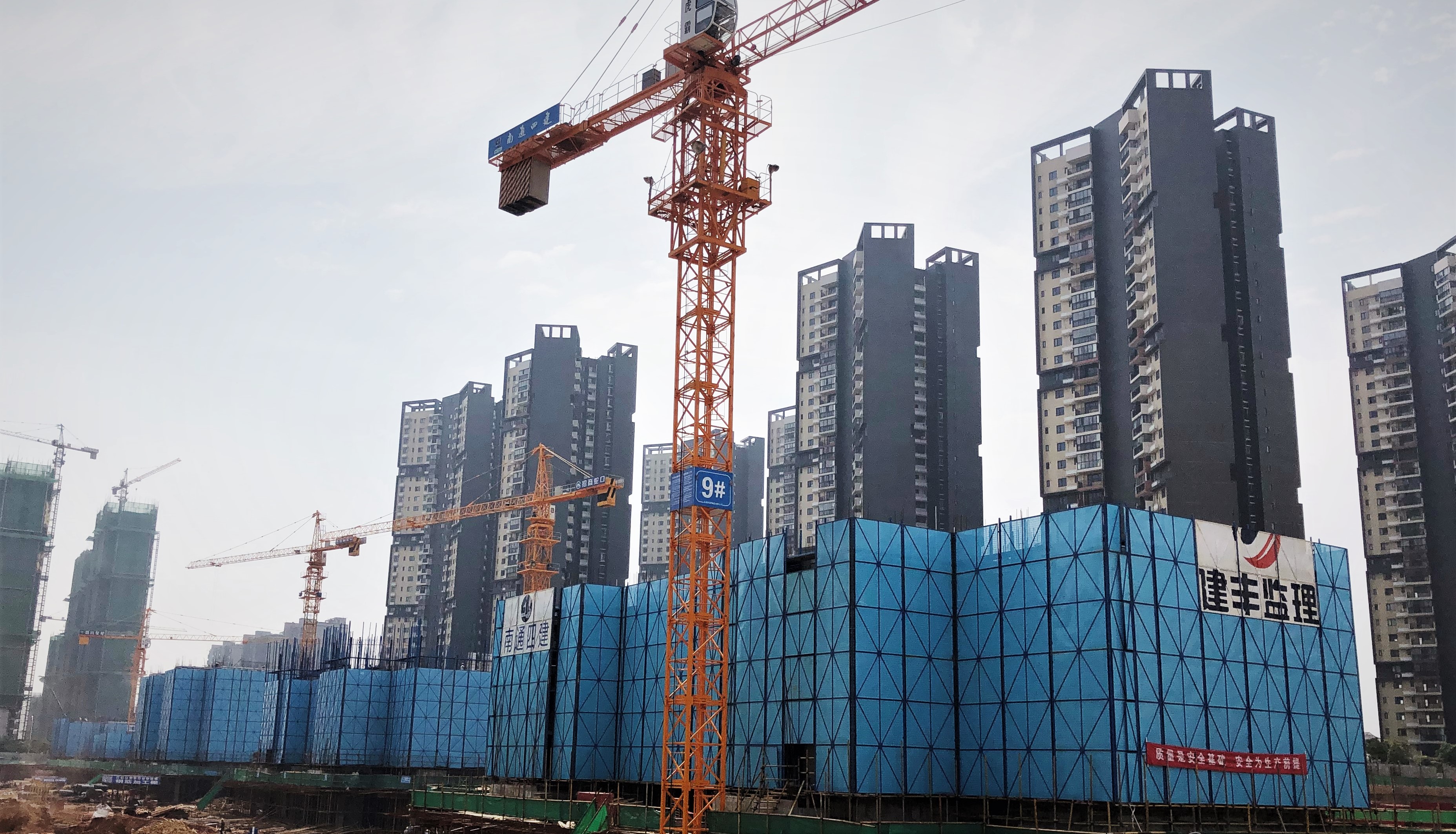 東風鳳凰城-武漢萬業(yè)建筑工程有限公司