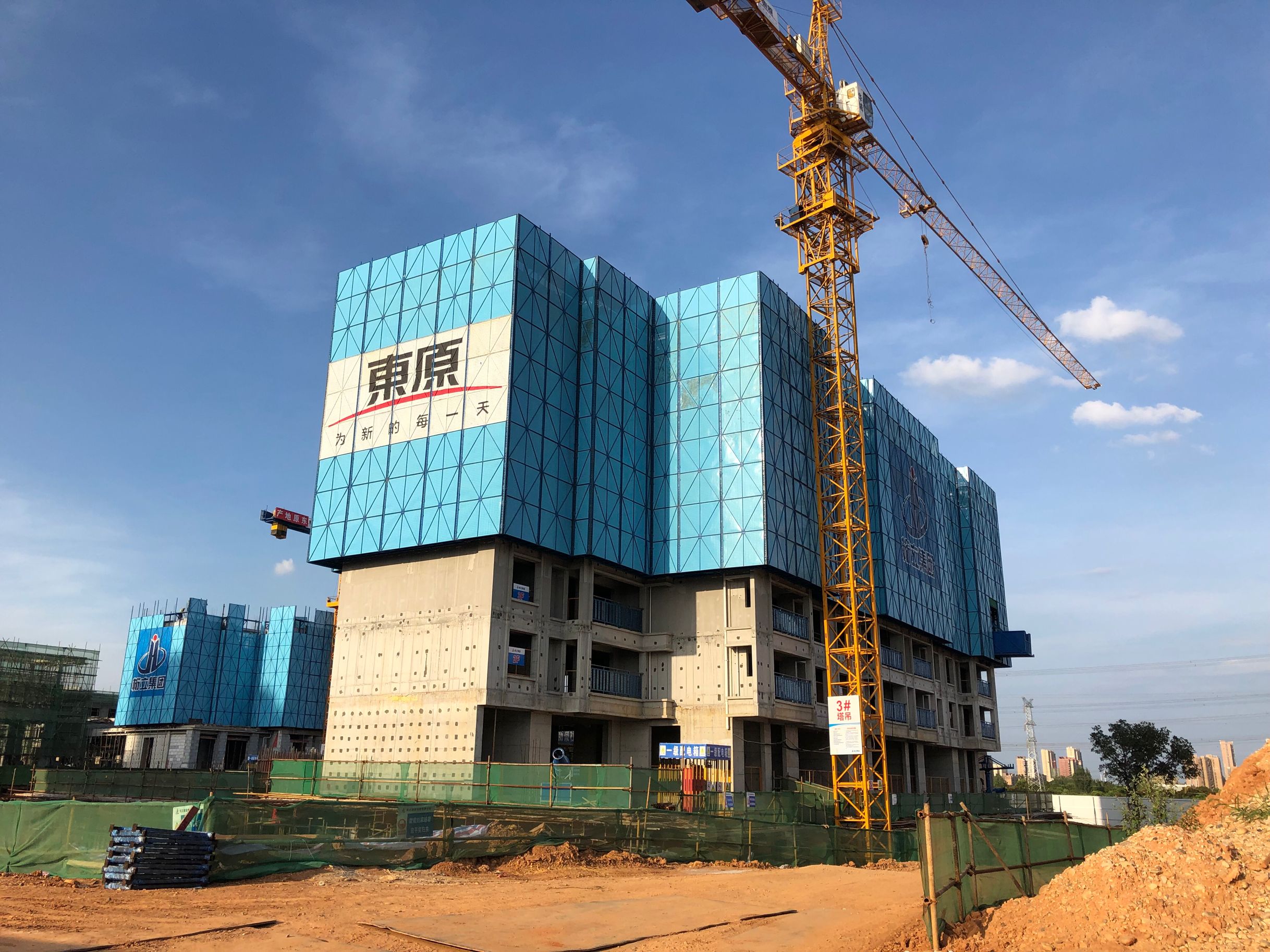 陽邏P（2018）186號(hào)地塊-武漢萬業(yè)建筑工程有限公司